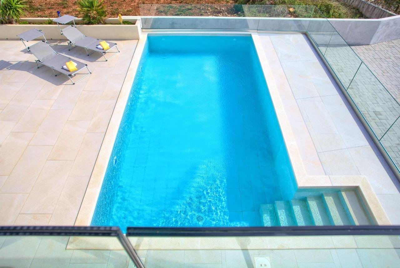 Villa Helines***** Linardici Exterior photo